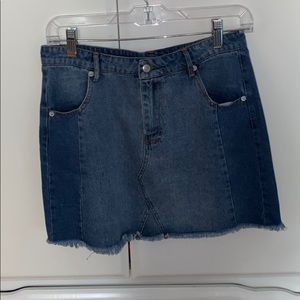 denim skirt